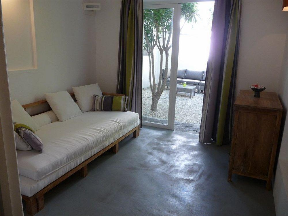 Esprit Libre Restaurant & Guest House Grand-Baie Dış mekan fotoğraf