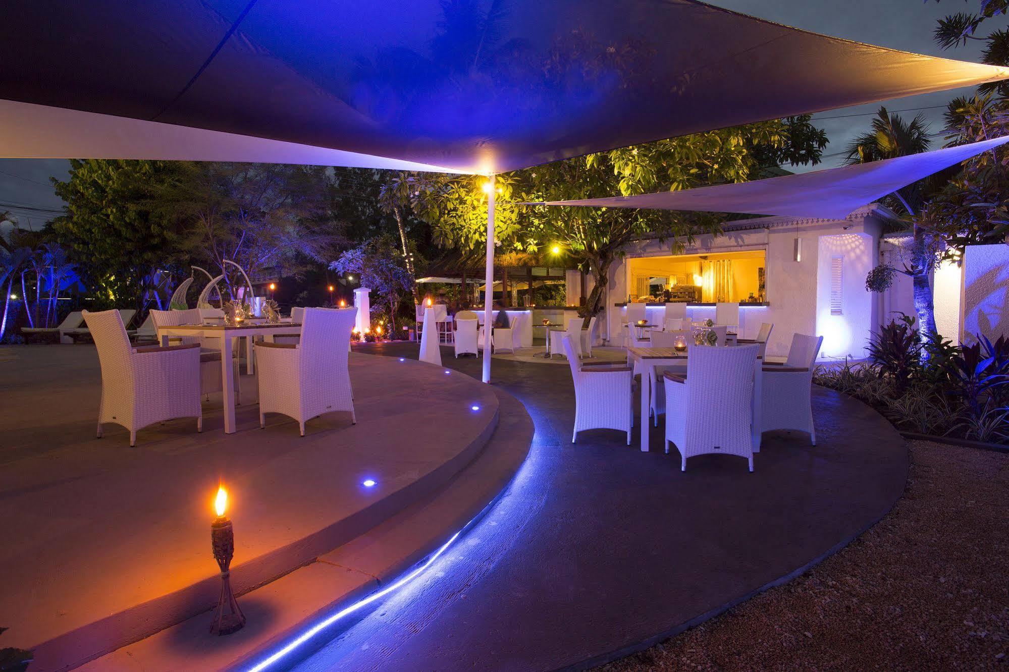 Esprit Libre Restaurant & Guest House Grand-Baie Dış mekan fotoğraf