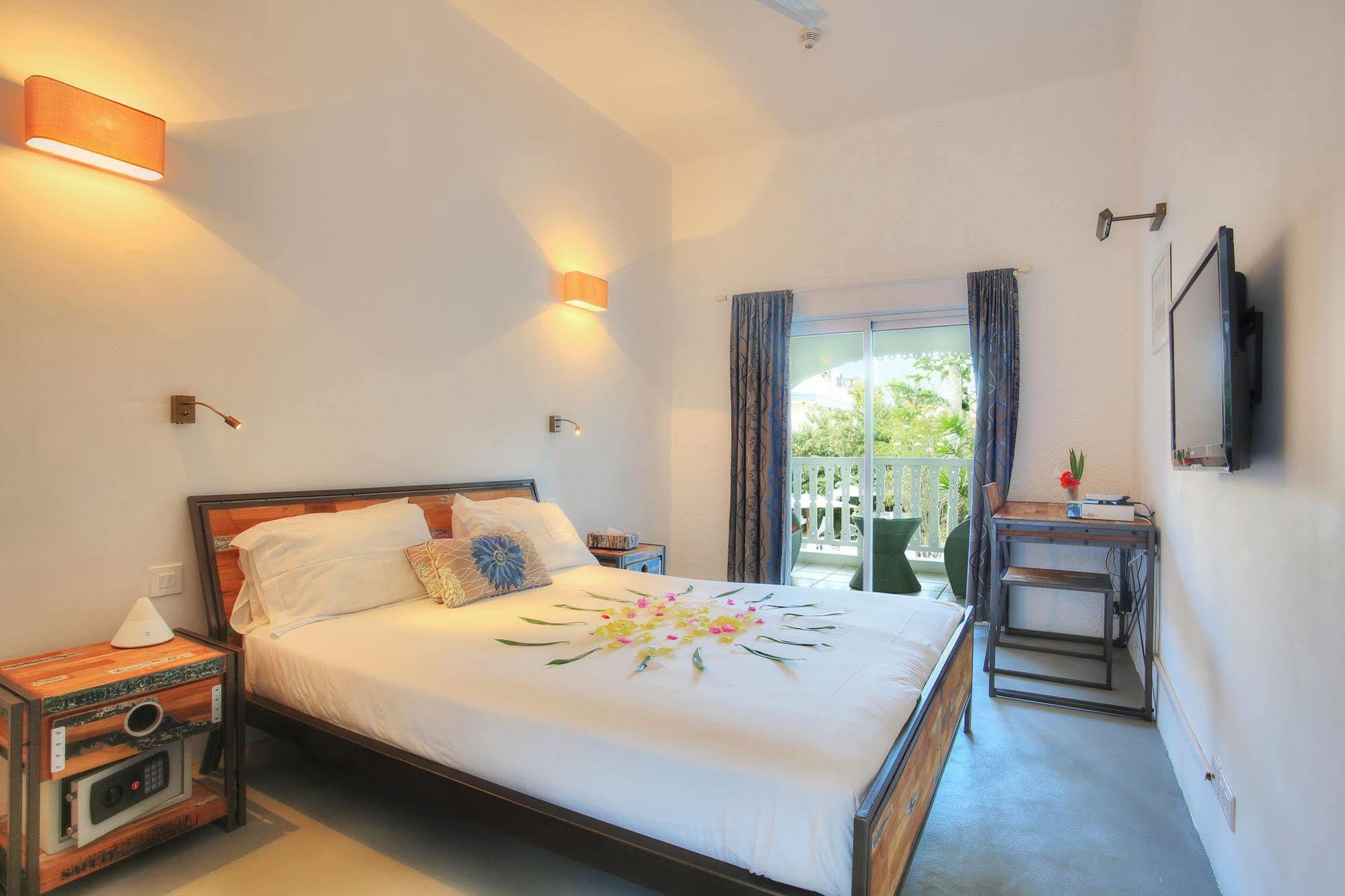 Esprit Libre Restaurant & Guest House Grand-Baie Dış mekan fotoğraf