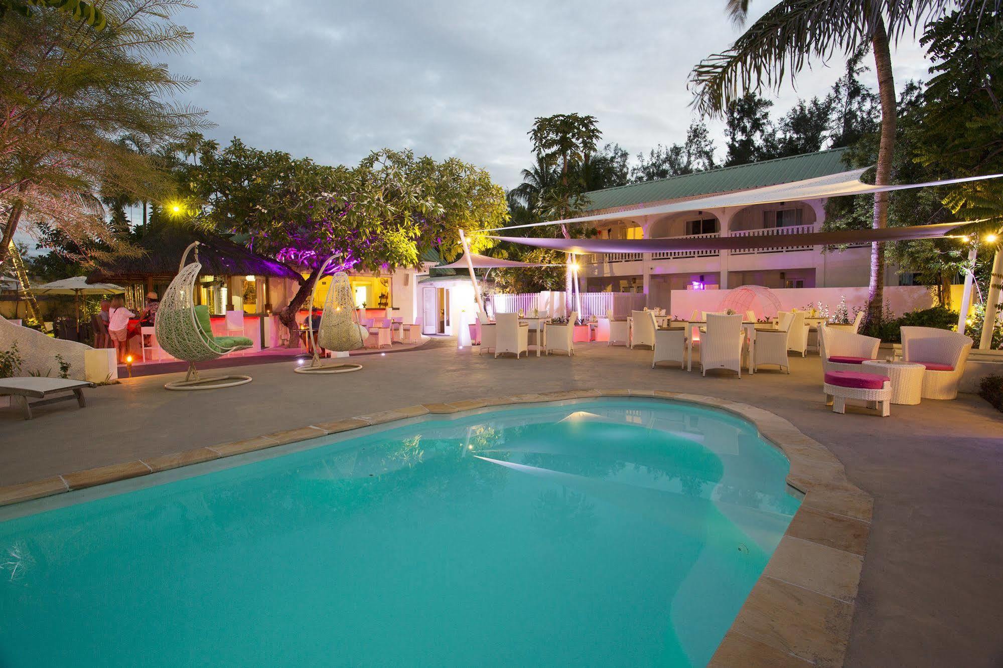 Esprit Libre Restaurant & Guest House Grand-Baie Dış mekan fotoğraf